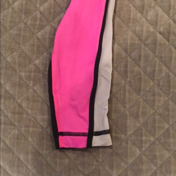 !!SALE!! Lululemon yoga / running leggings - Picture 4 of 7
